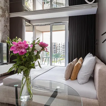 Apartamento Native Wita Stwosza 24 Jacuzzi Cracóvia